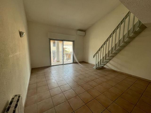 Location Appartement 1 pièce 52m²