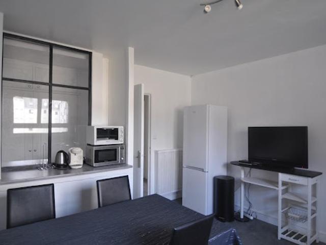 Location Appartement 1 pièce 66 m2 Tours