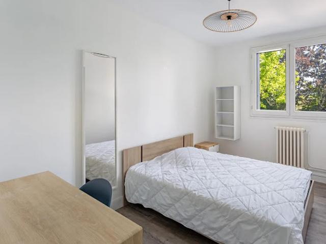 Location Appartement 1 pièce 68 m2 Nantes