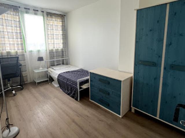 Location Appartement 1 pièce 69.9 m2 Orleans