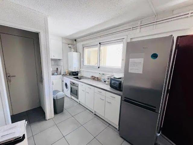 Location Appartement 1 pièce 75 m2 Grenoble