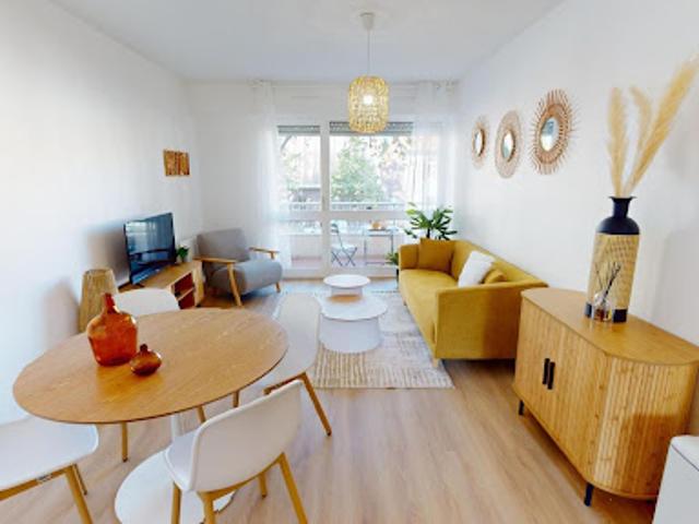 Location Appartement 1 pièce 75 m2 Lyon 8ème