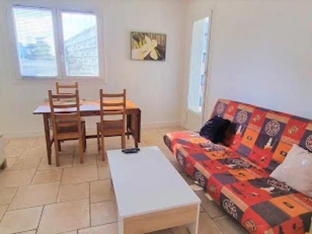 Location Appartement 1 pièce 70 m2 Montpellier