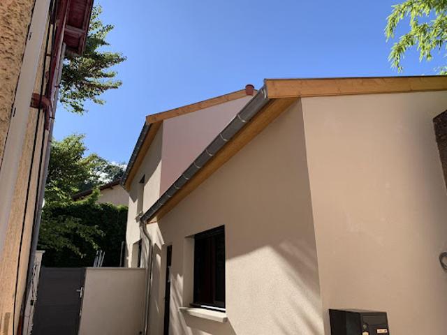 Location Appartement 1 pièce 70 m2 Pierre benite