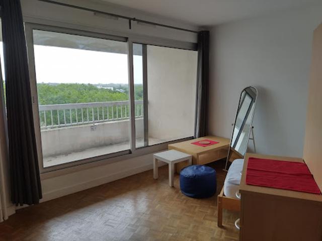 Location Appartement 1 pièce 72 m2 Cergy