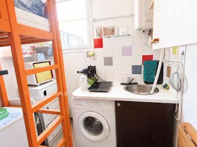 Location Appartement 1 pièce 7 m2 Paris 10ème