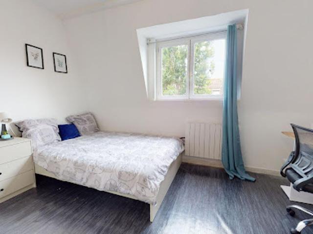 Location Appartement 1 pièce 85 m2 Roubaix