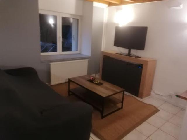 Location Appartement 1 pièce 85 m2 Saint Etienne