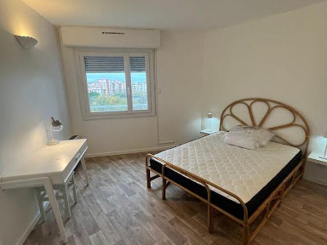 Location Appartement 1 pièce 86 m2 Toulouse