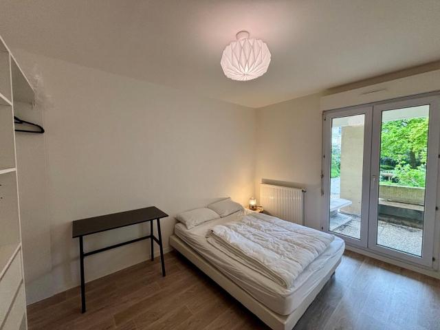Location Appartement 1 pièce 86m² ANGERS 49100