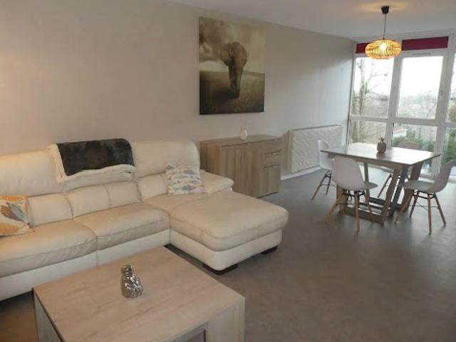 Location Appartement 1 pièce 80 m2 Angouleme