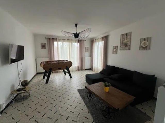 Location Appartement 1 pièce 82 m2 Nantes
