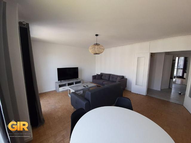 Location Appartement 1 pièce 82m² RENNES 35200