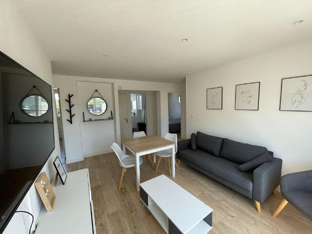 Location appartement 1 pièce, 9.83m², Caen