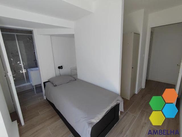 Location Appartement 1 pièce 9 m2 Orleans