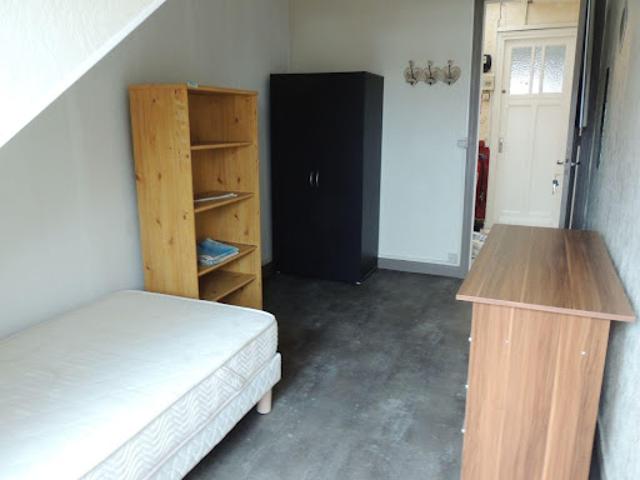Location Appartement 1 pièce 9 m2 Lille
