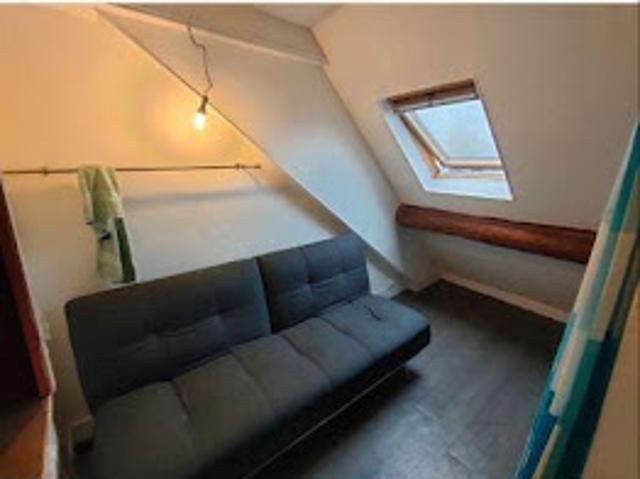 Location Appartement 1 pièce 9 m2 Paris 10ème