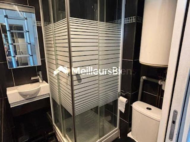 Location Appartement 1 pièce 9 m2 Paris 16ème