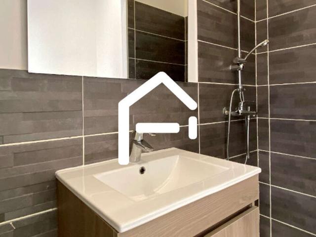 Location appartement 1 pièce 9 m² Toulouse 31400