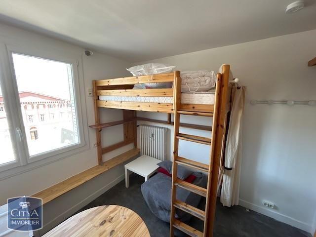 Location Appartement 1 pièce 9m² CHAMBERY 73000
