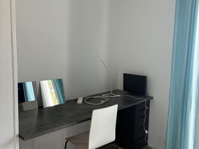 Location Appartement 1 pièce 9m² LES ULIS 91940