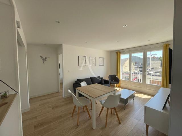 Location Appartement 1 pièce 9m²