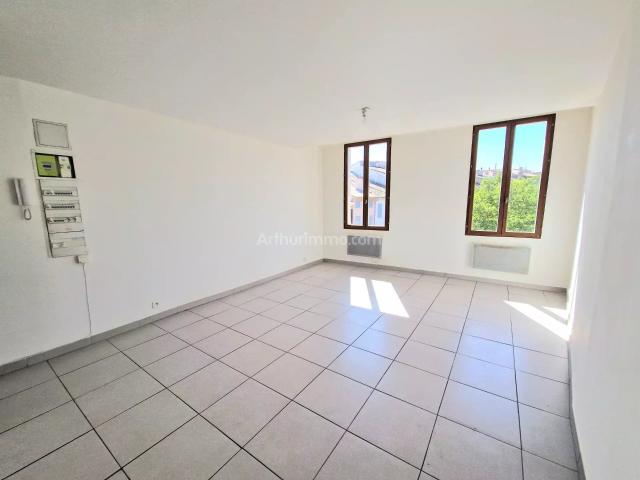 Location Appartement 1 pièces 40 m2 à Draguignan