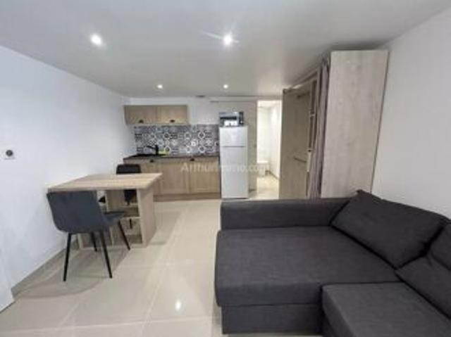 Location Appartement 1 pièces 16 m2 à Aubagne