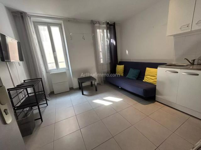 Location Appartement 1 pièces 16 m2 à Aubagne