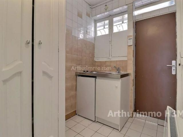 Location Appartement 1 pièces 19 m2 à Paris 18
