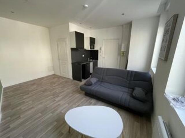 Location Appartement 1 pièces 23 m2 à Saint Quentin
