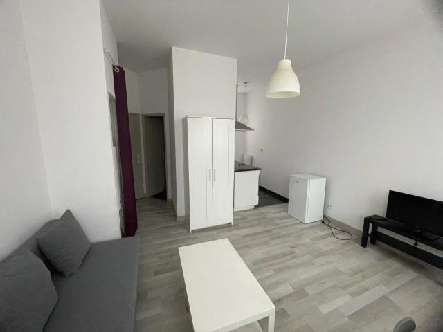 Location Appartement 1 pièces 23 m2 à Saint Quentin
