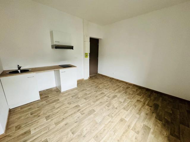 Location Appartement 1 pièces 23 m2 à Saint Quentin