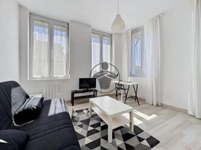 Location Appartement 1 pièces 20 m2 à Saint Quentin