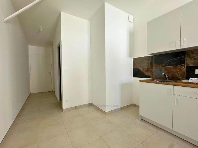 Location Appartement 1 pièces 27 m2 à Lodève