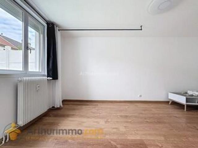 Location Appartement 1 pièces 27 m2 à Reims