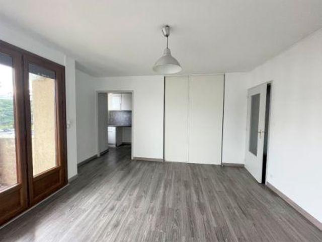 Location Appartement 1 pièces 28.48 m² montauban