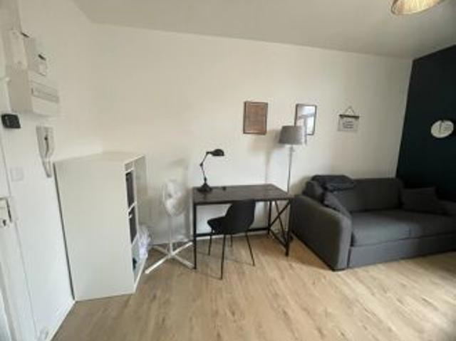 Location Appartement 1 pièces 29 m2 à Saint Quentin