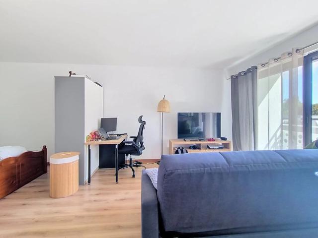 Location Appartement 1 pièces 33 m2 à Combs la Ville