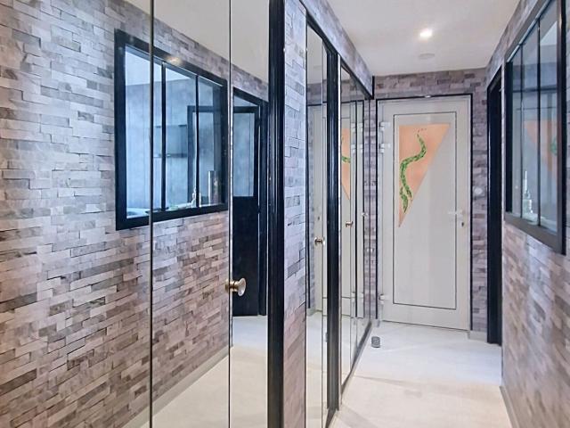Location appartement, 23.98 m² T 1 à Lavault Sainte Anne, 349 €