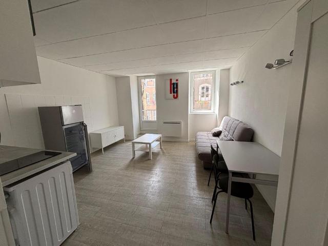 Location Appartement 23m² PRIVAS 07000