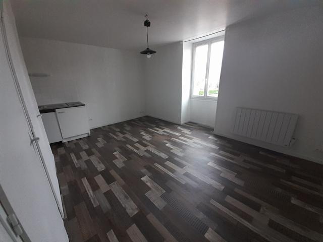 Location appartement 20.7 m², St maixent l ecole 79400Deux Sèvres