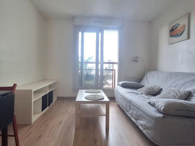 Location appartement, 21.69 m² T 1 à Saint Maur des Fossés, 790 €