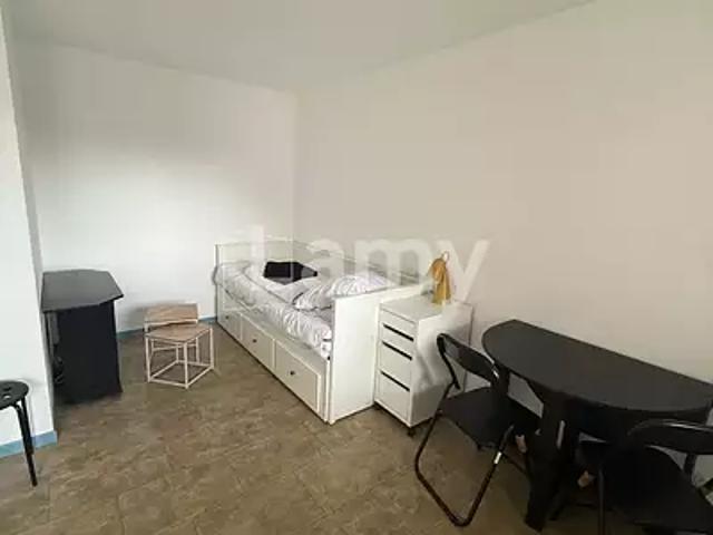 location appartement, 25.64 m²
