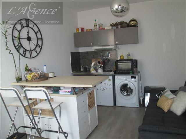 Location appartement 28.45 m², Nimes 30000 Gard