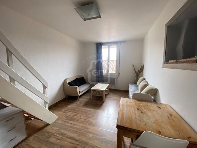 Location appartement 29.3 m², Nimes 30900 Gard