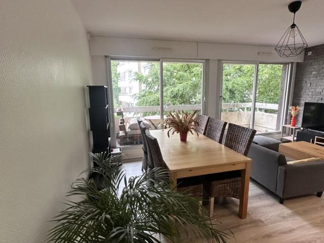 Location Appartement 2 pièce s 55 m²