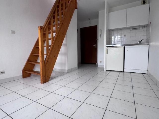 Location Appartement 2 pièce s de 20.86 m2