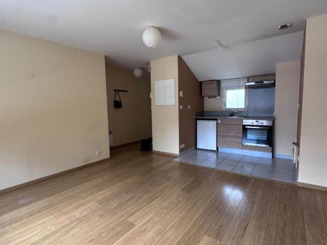 Location Appartement 2 pièce s de 38.86 m2 | Cabinet Martin