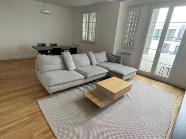 Location Appartement 2 pièce s de 61 m2